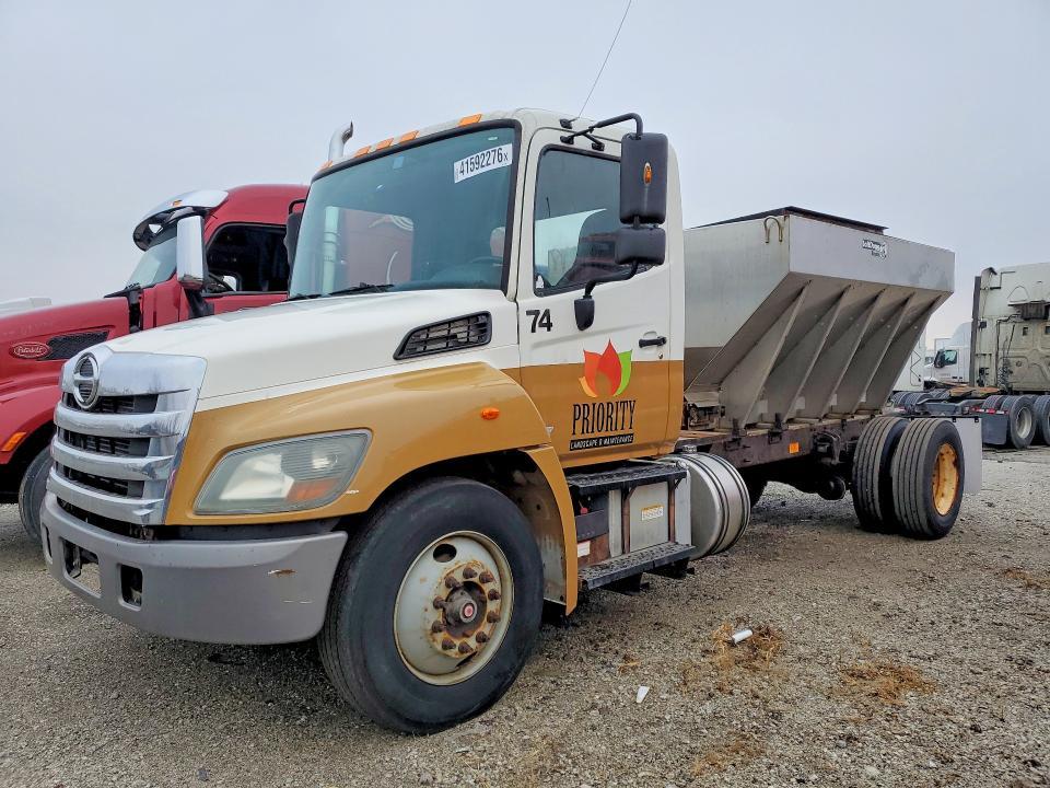 2014 Hino Hino 338 Feed Delivery Truck