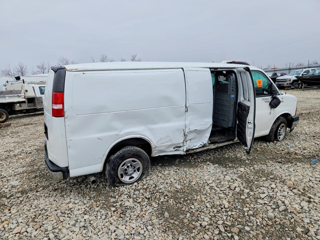 2020 Chevrolet Express 3500 Utility / Service Van