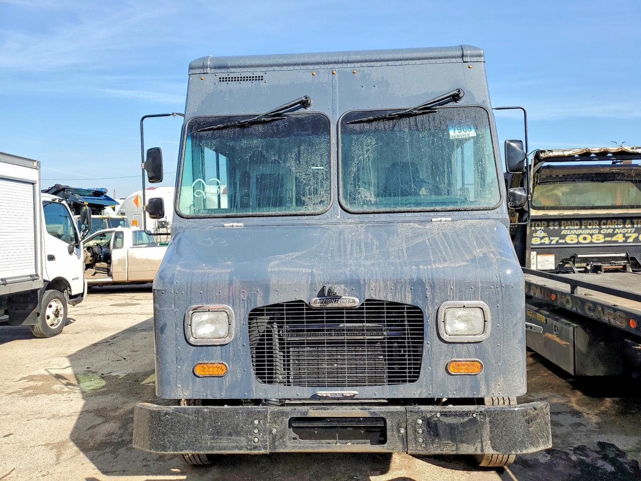 2021 Freightliner MT45G Chassis Delivery Truck