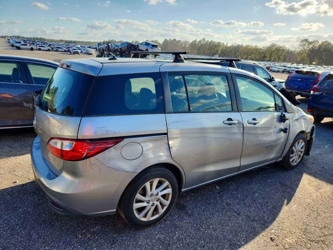 2012 Mazda 5