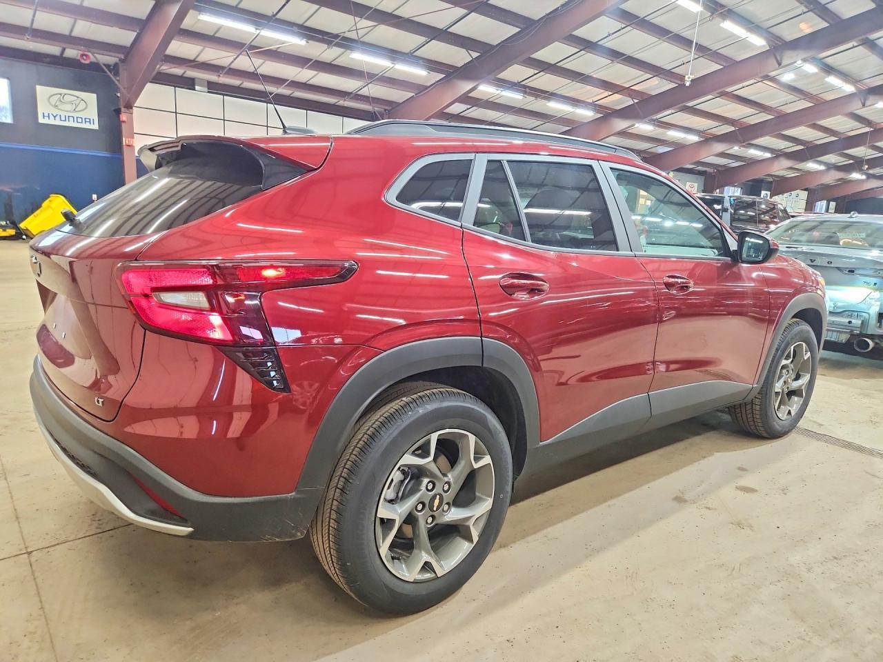 2025 Chevrolet Trax 1LT