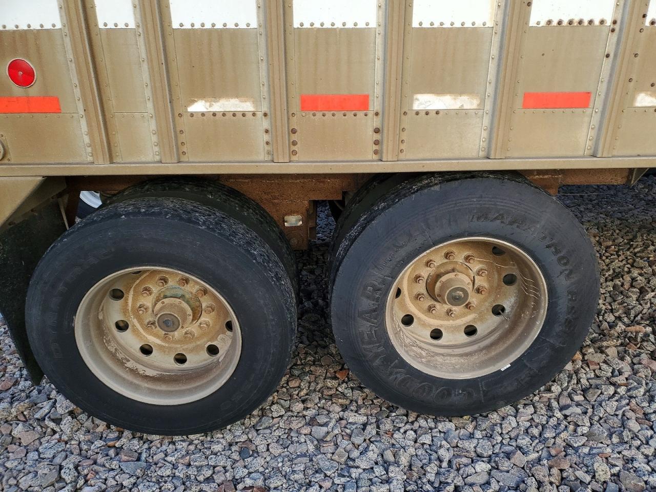 1996 Unknown 1996 Cornhusker Grain Trailer