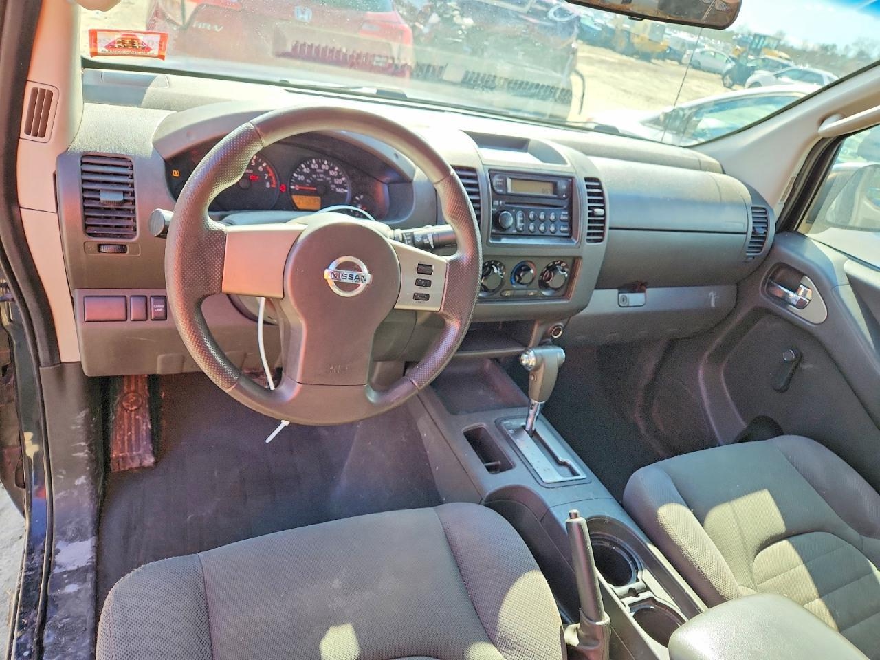 2006 Nissan Frontier XE