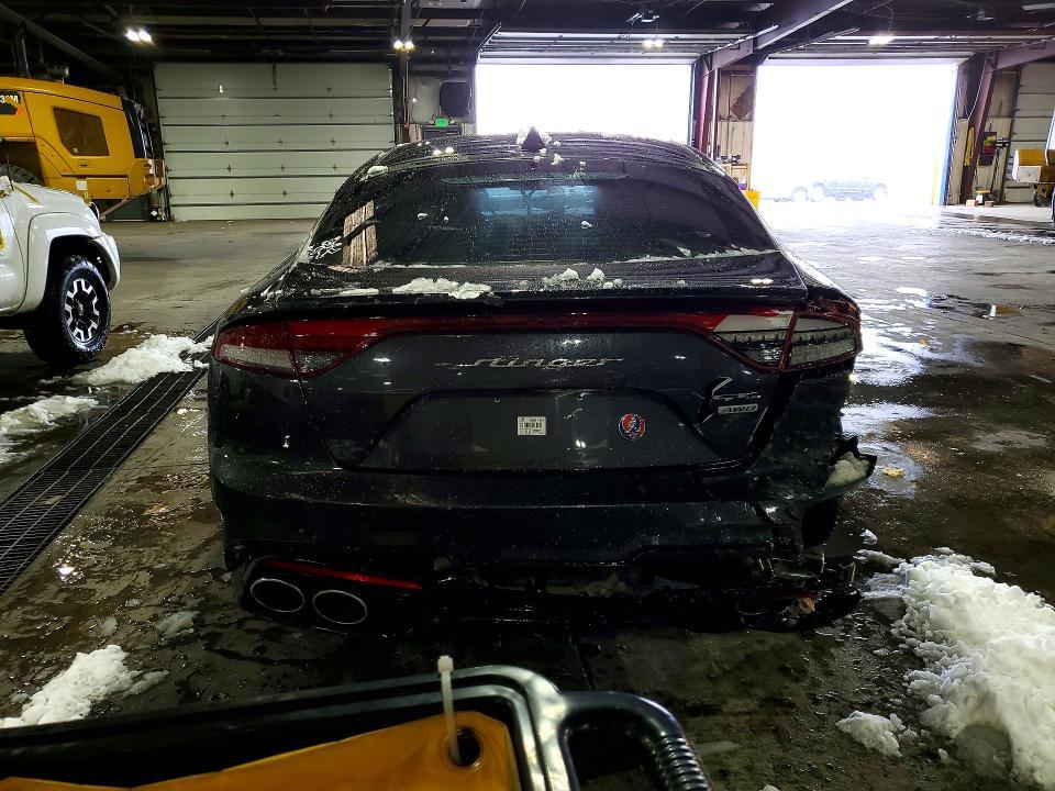 2022 KIA Stinger Gt-line