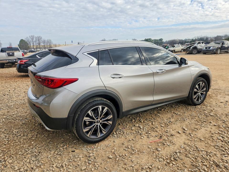 2017 Infiniti Qx30 Premium