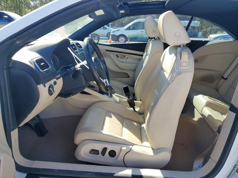 2012 Volkswagen Eos lux