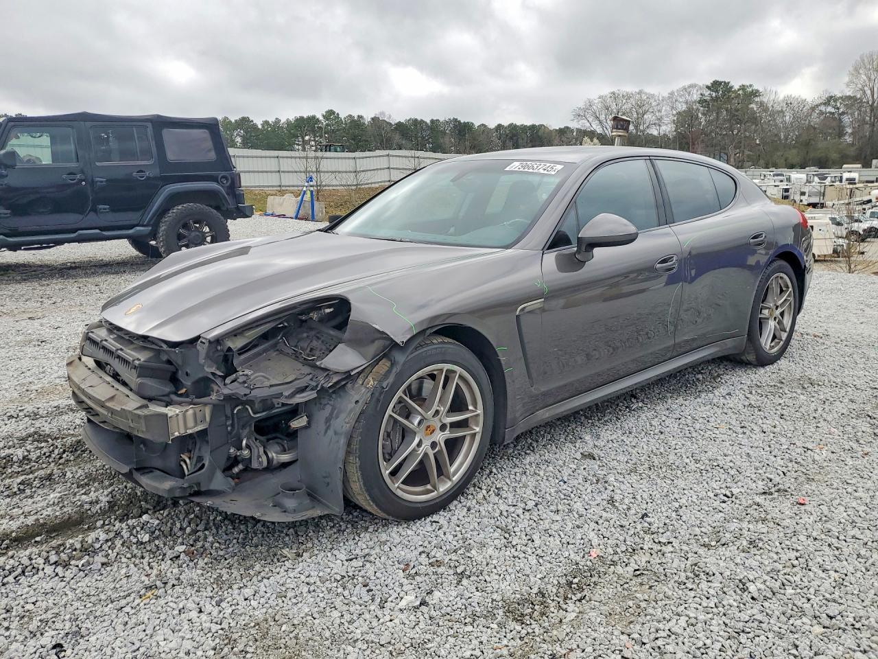 2014 Porsche Panamera 2