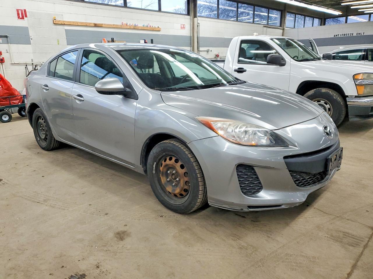 2012 Mazda 3 I