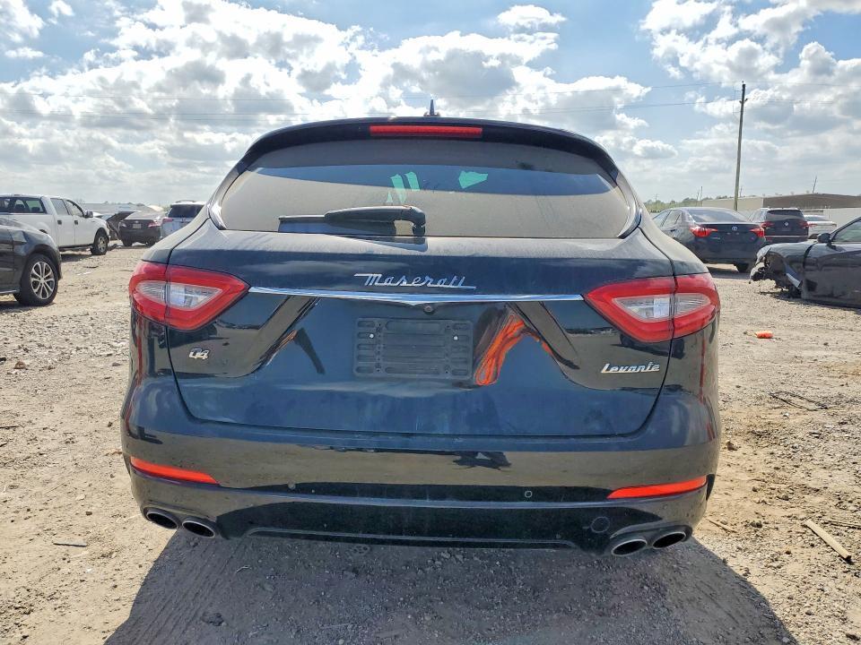 2020 Maserati Levante