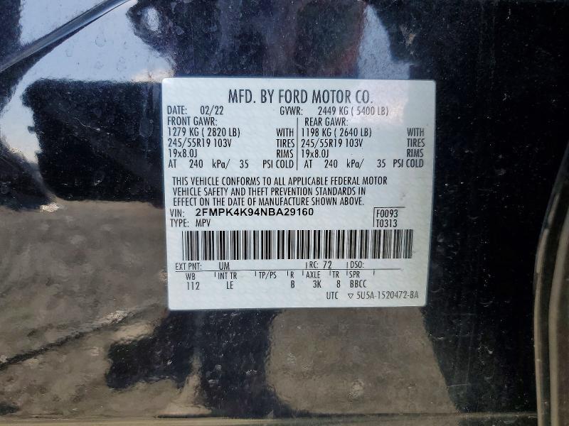 2022 Ford Edge Titanium