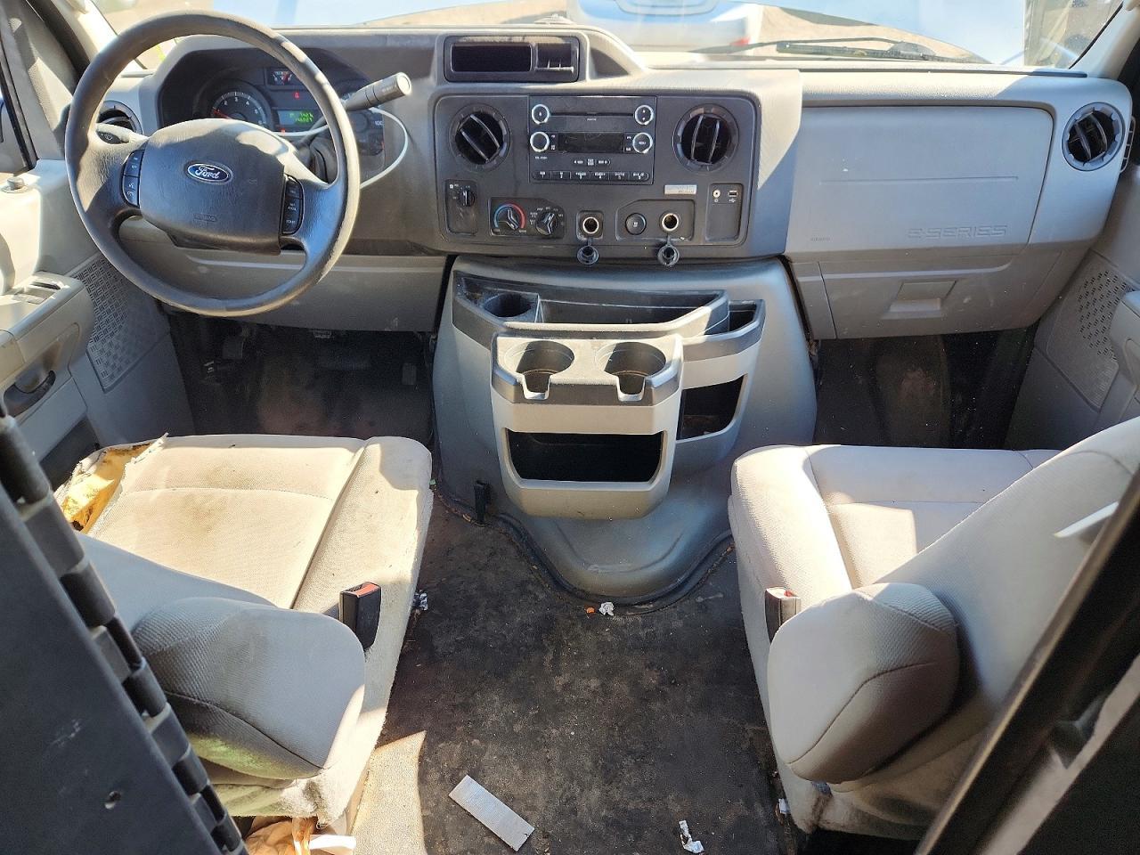 2014 Ford Econoline E250 Van