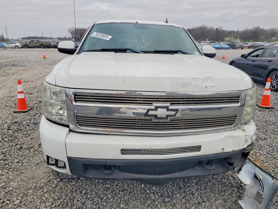 2011 Chevrolet Silverado K1500 lt