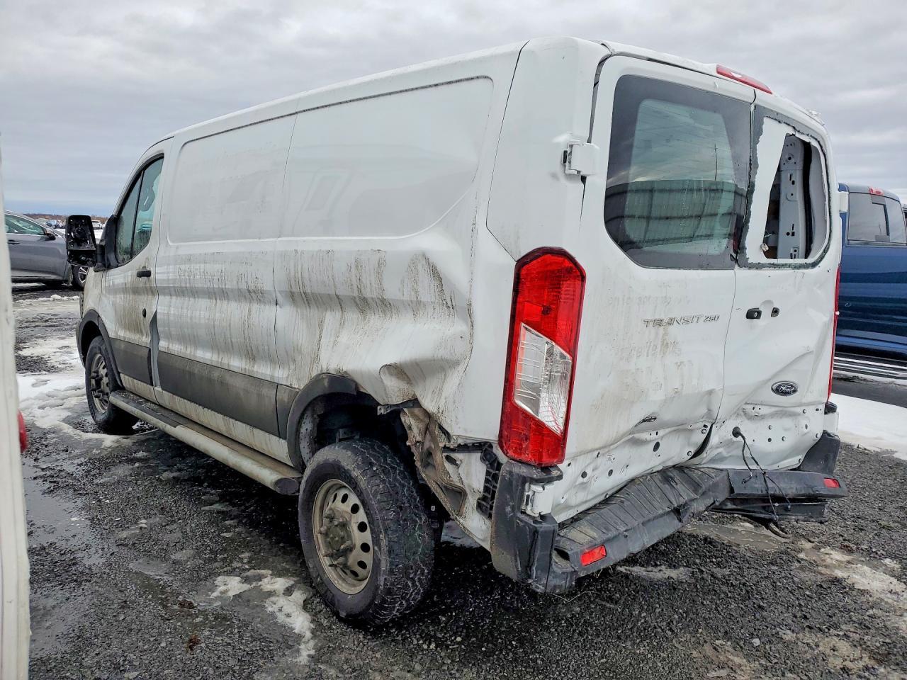 2024 Ford Transit T-250