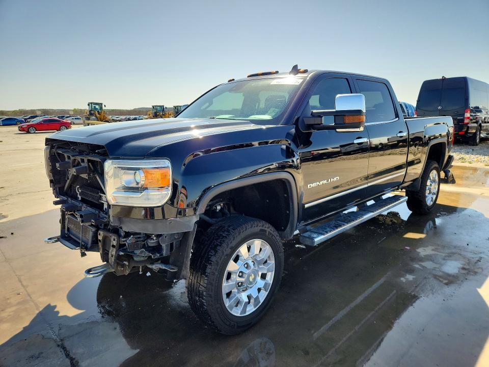 2017 GMC Sierra K2500 Denali
