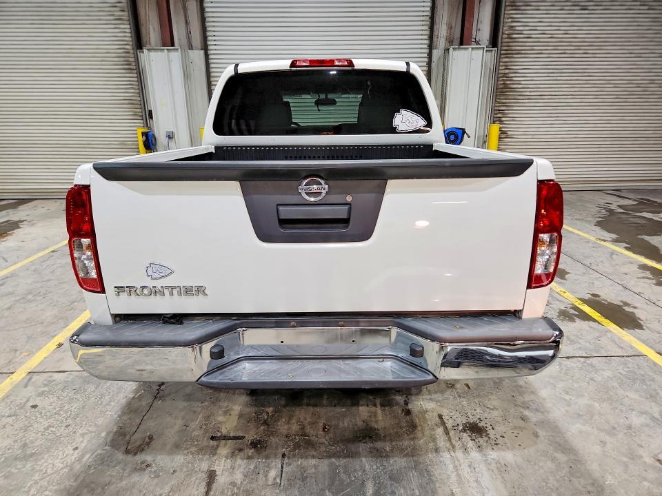 2014 Nissan Frontier S