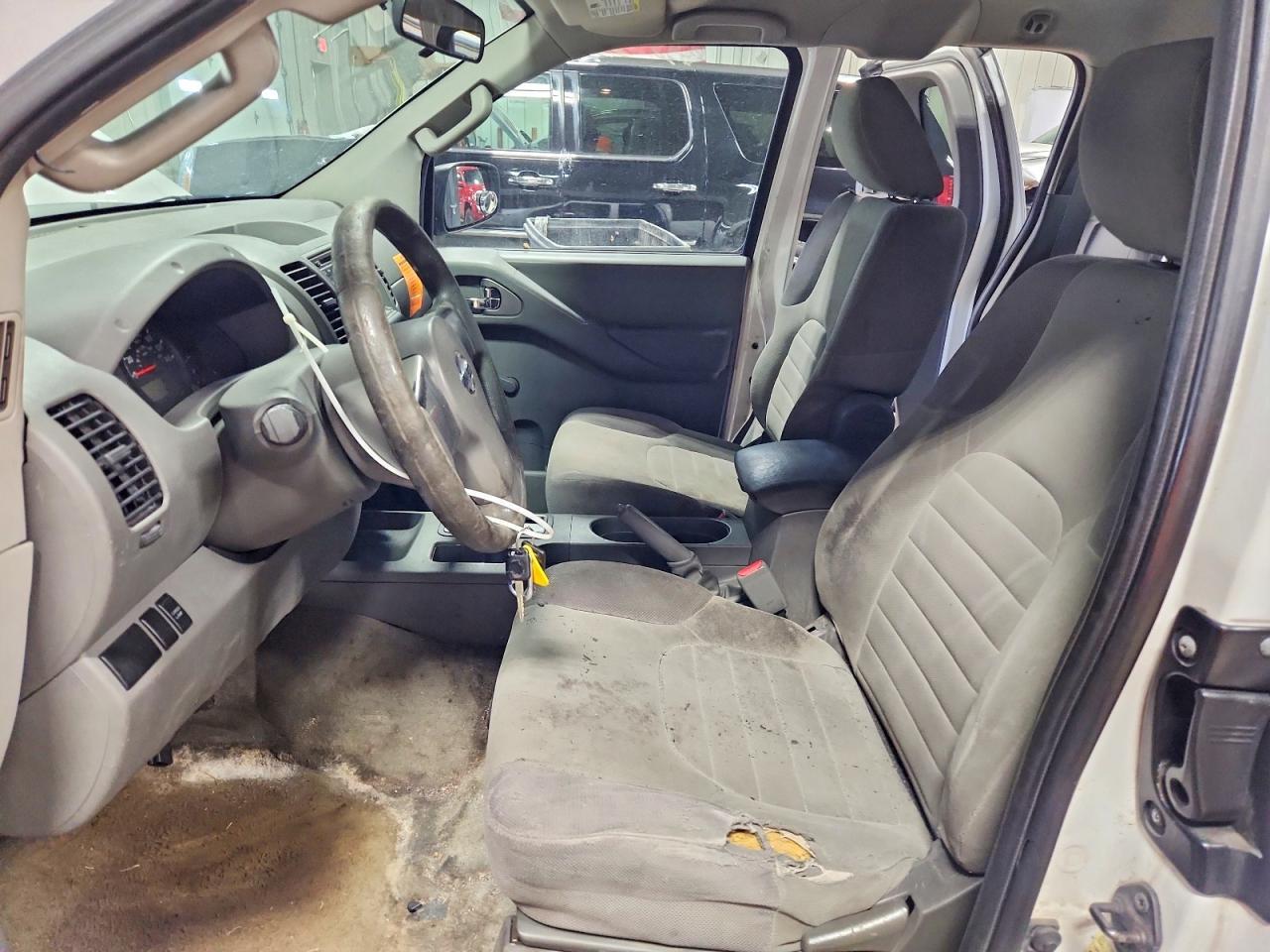 2012 Nissan Frontier S