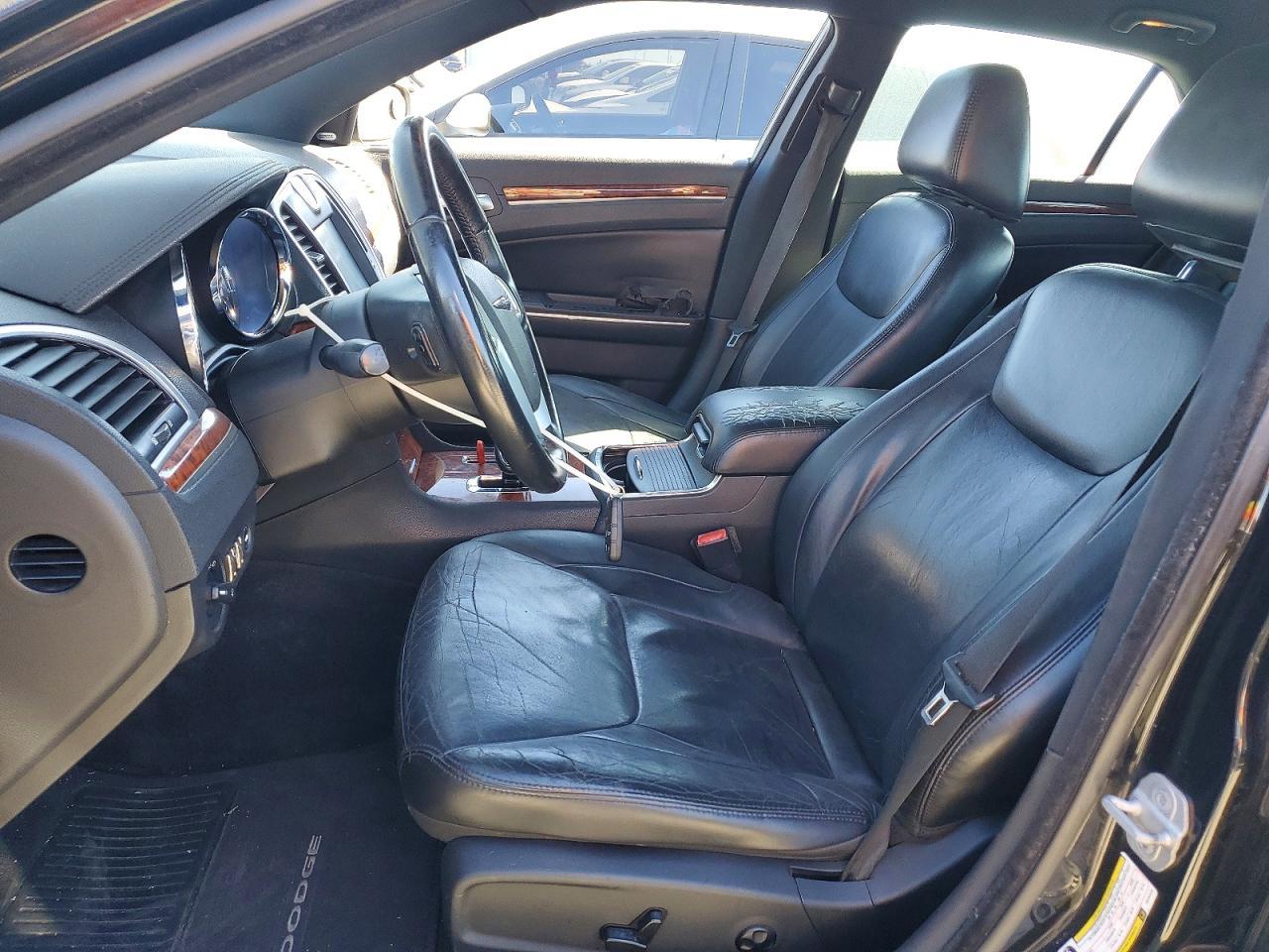 2012 Chrysler 300 Limited