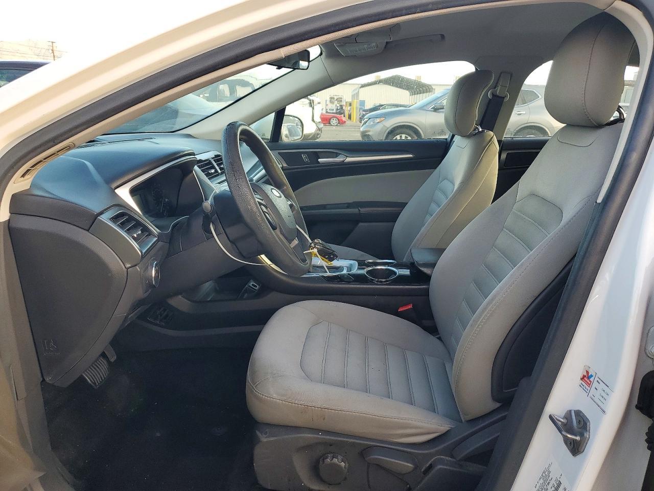 2014 Ford Fusion s