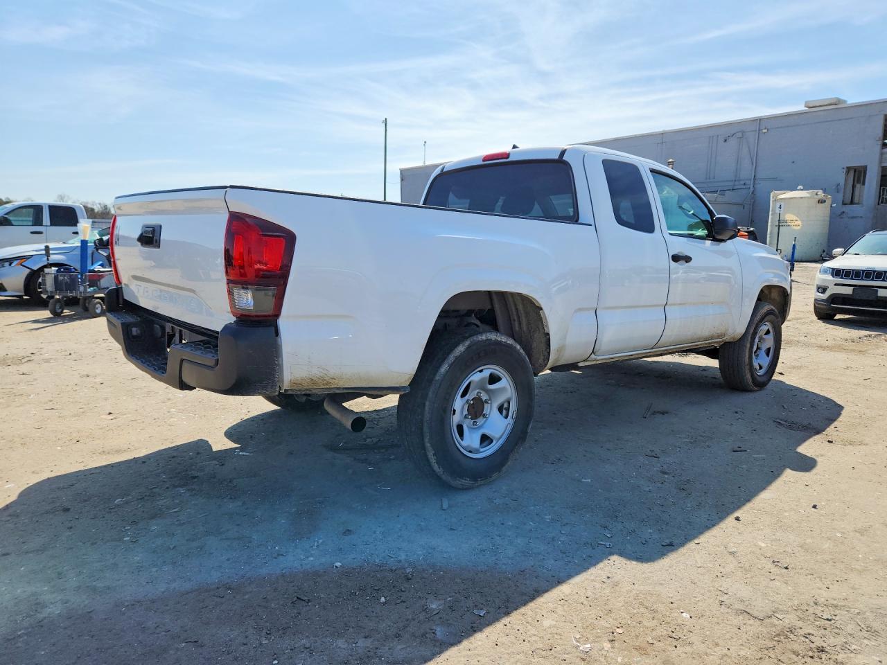 2022 Toyota Tacoma SR