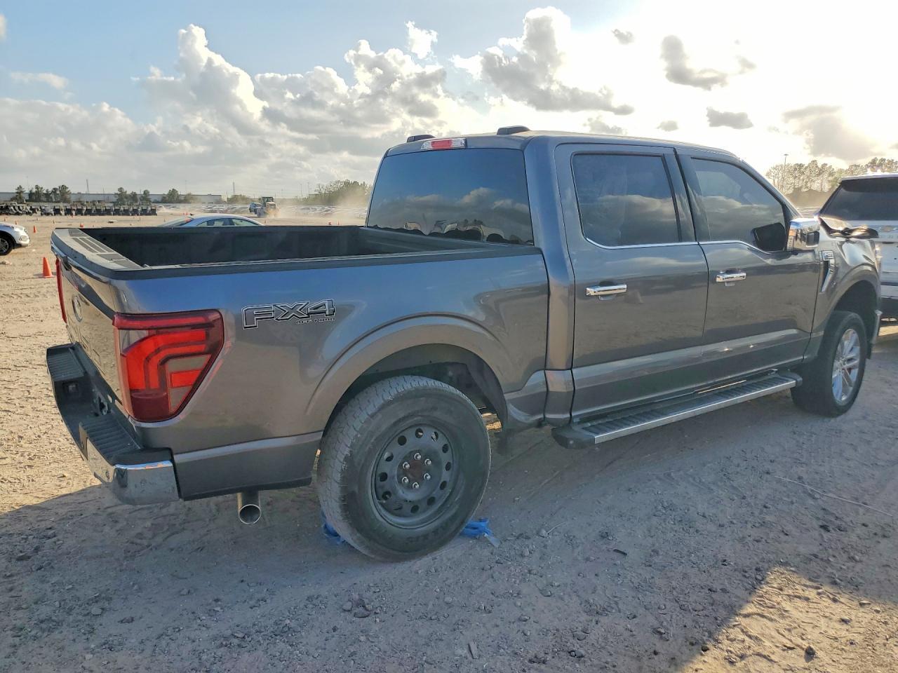 2024 Ford F150 Lariat