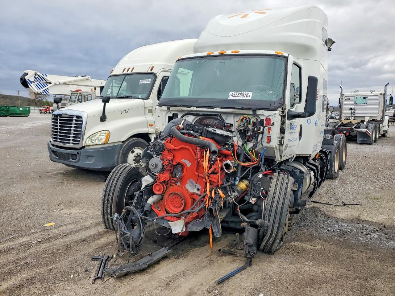 2023 International LT62F Semi Truck