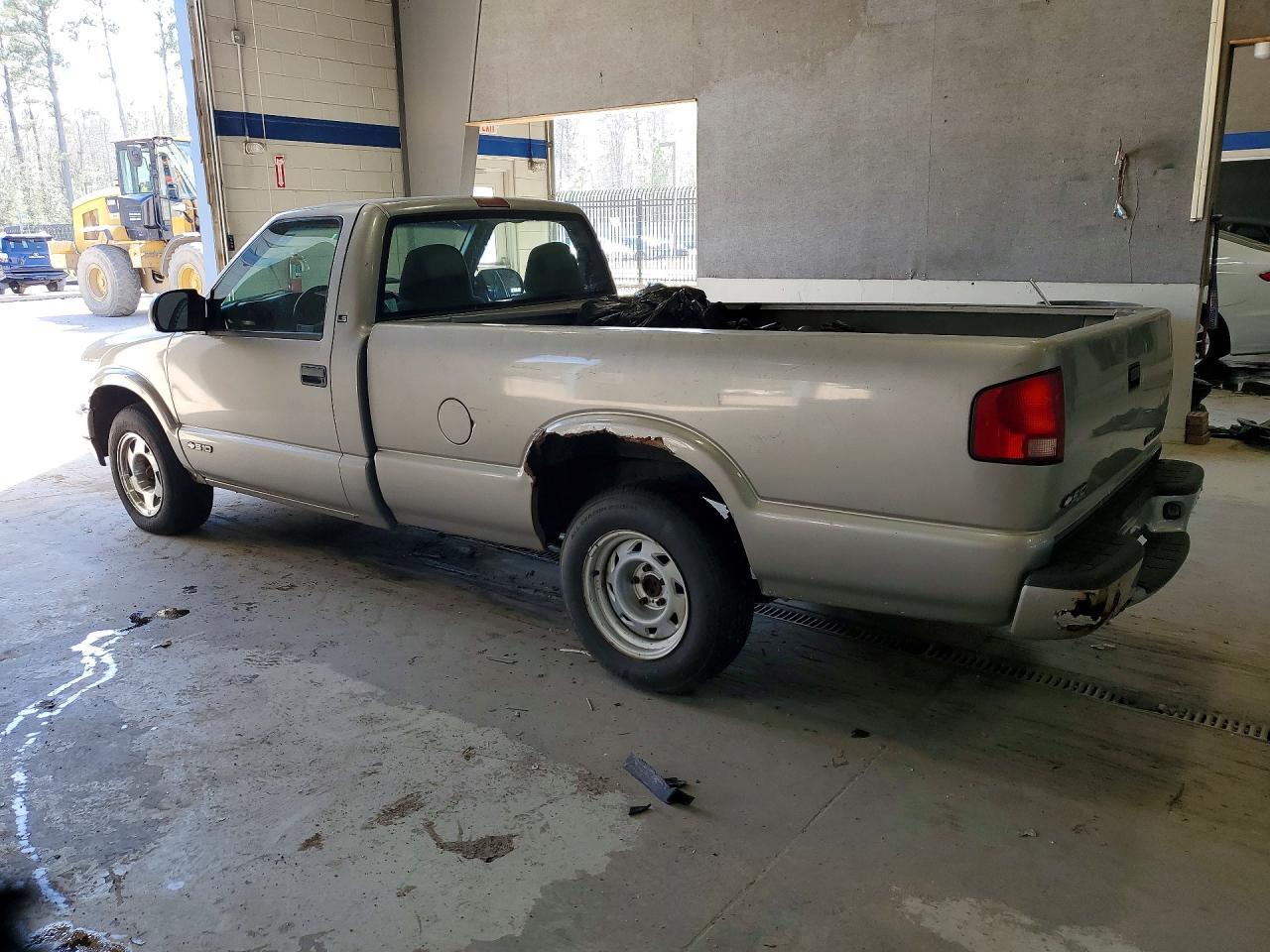 2000 Chevrolet S Truck S10
