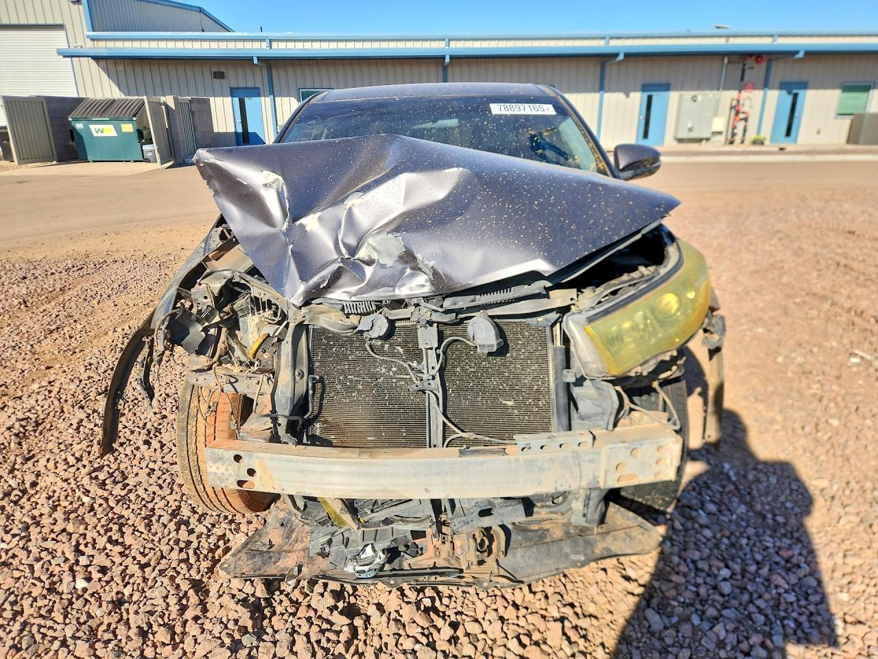 2015 Toyota Highlander le Plus