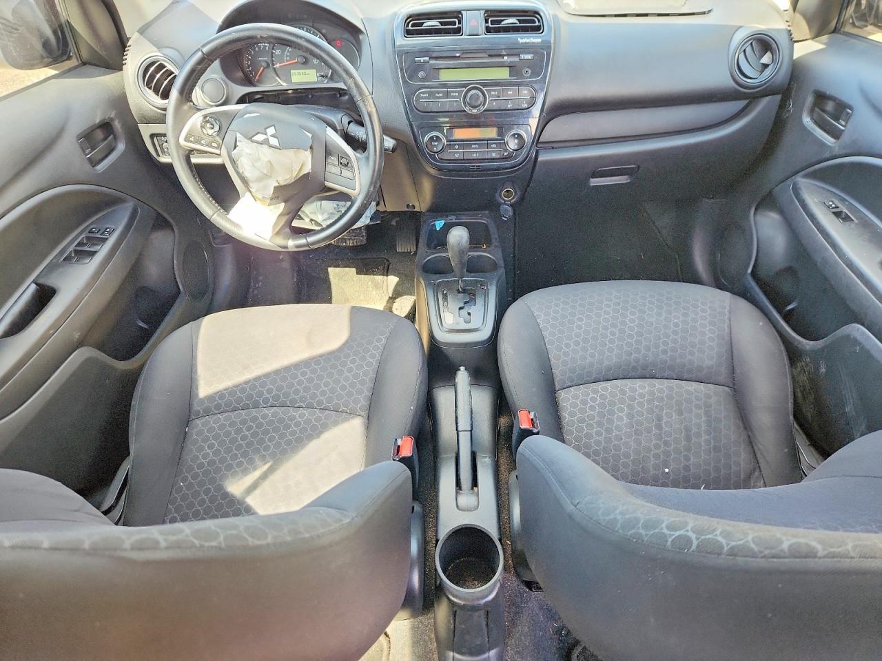 2015 Mitsubishi Mirage es