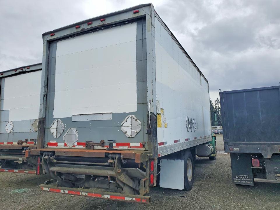 2009 International 4300 box Truck