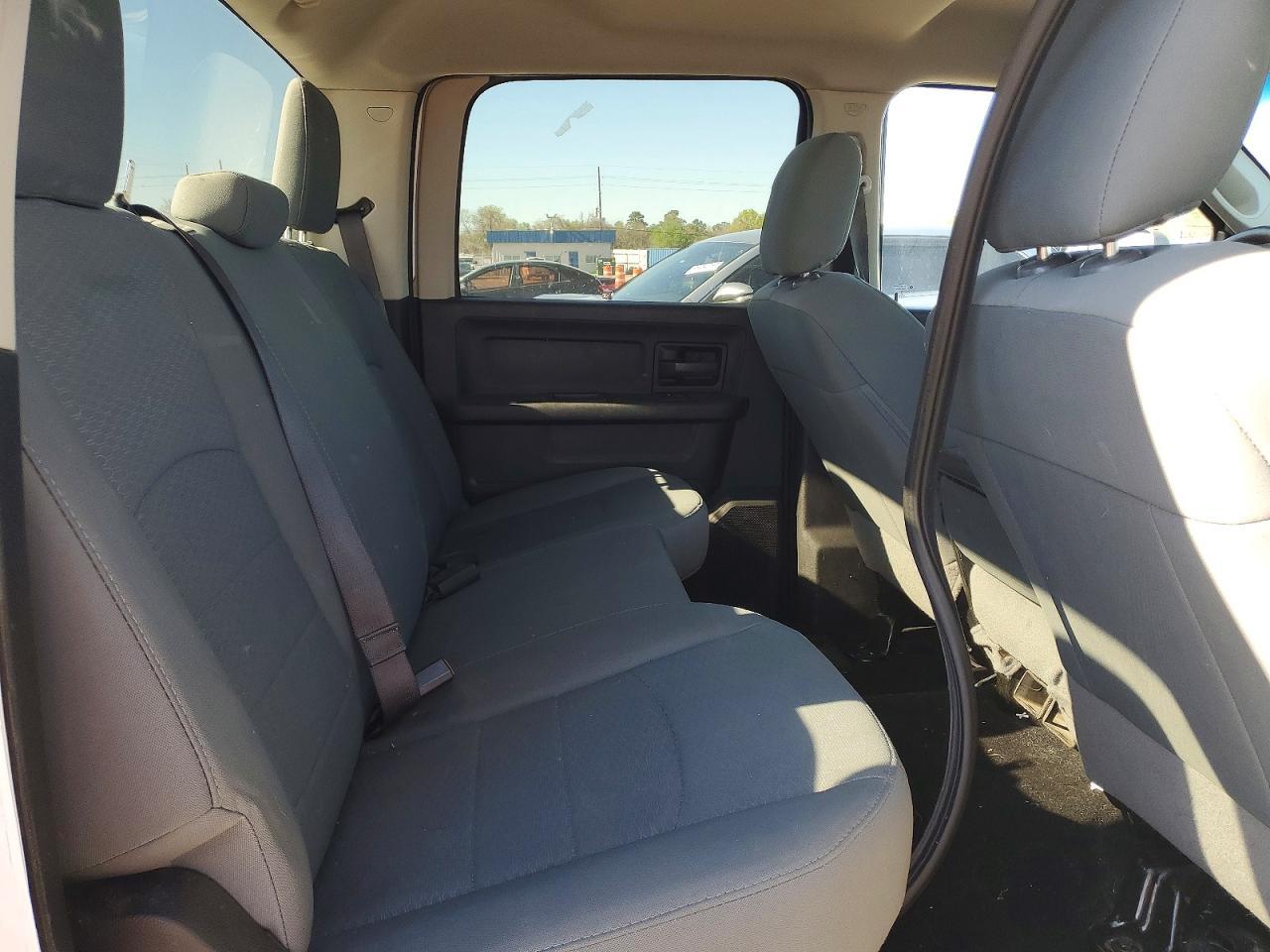 2018 Dodge RAM 2500 Tradesman  6.4L V8 Crew Cab