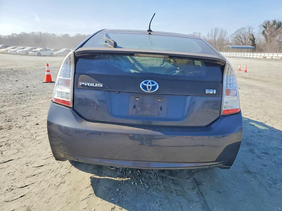 2010 Toyota Prius iv