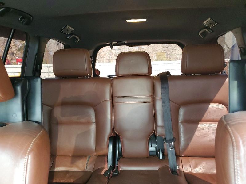 2016 Toyota Land Cruiser Base