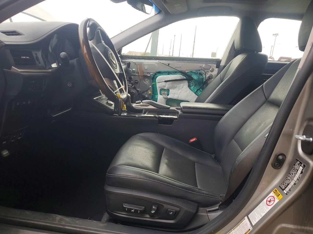 2017 Lexus Es 300h Base