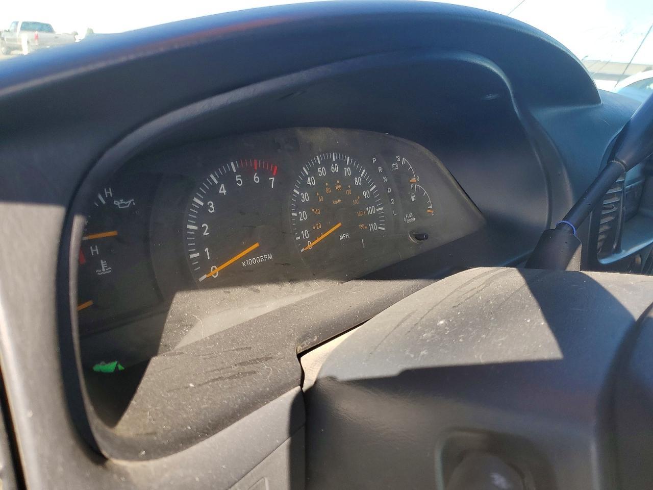 2004 Toyota Tundra SR5