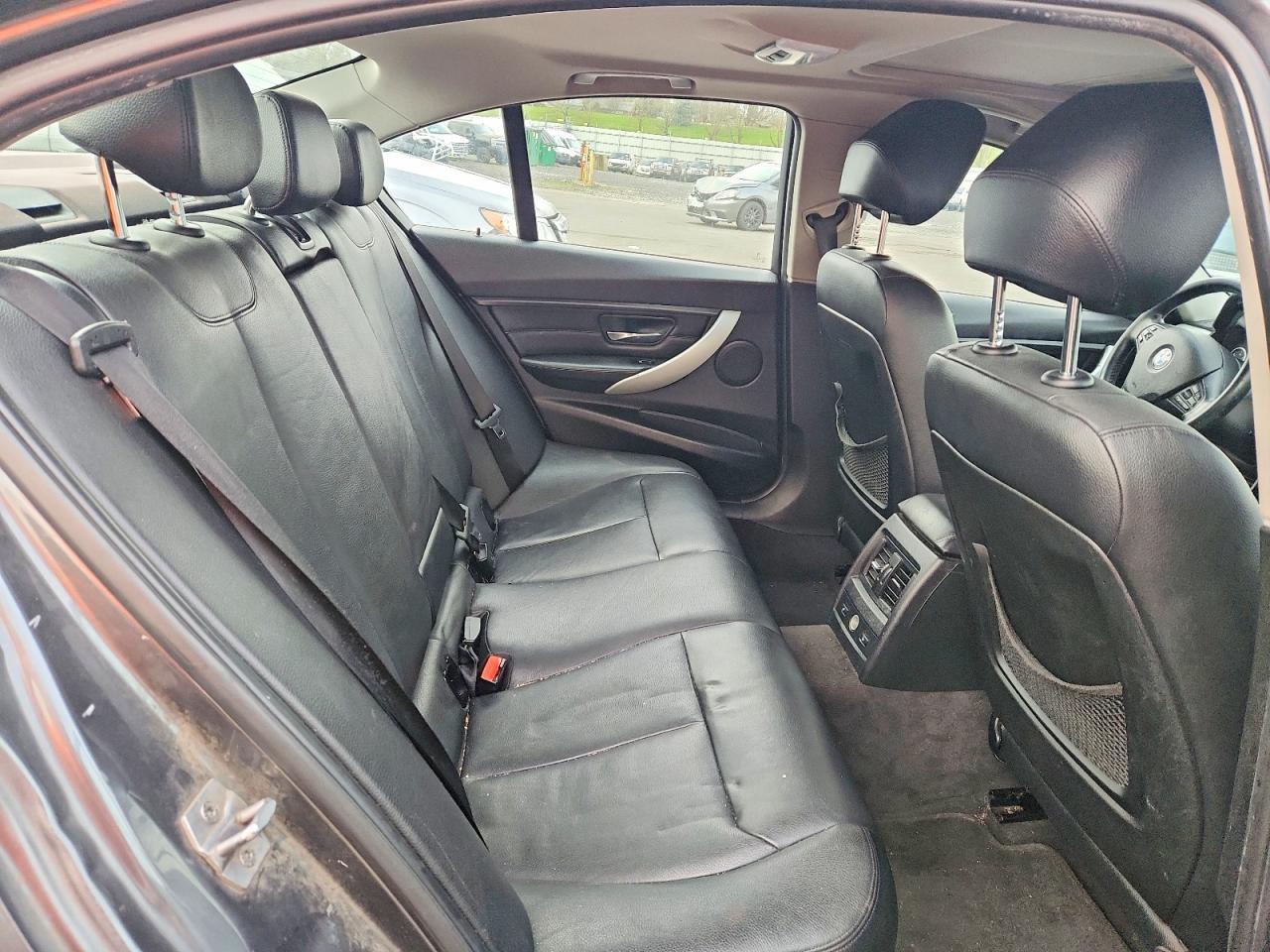 2013 BMW 328 i Sulev