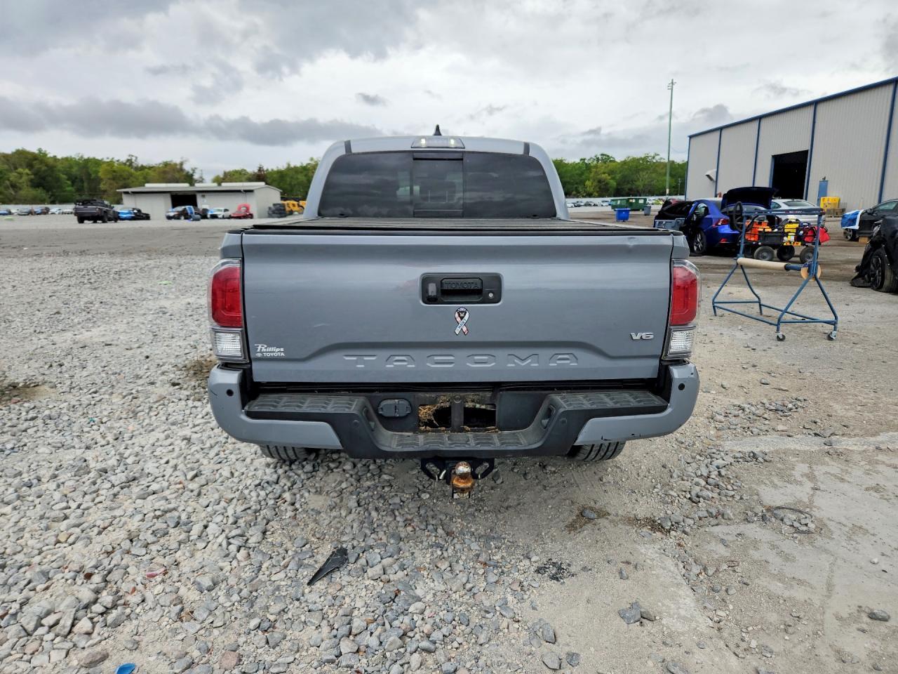 2020 Toyota Tacoma trd Off-road