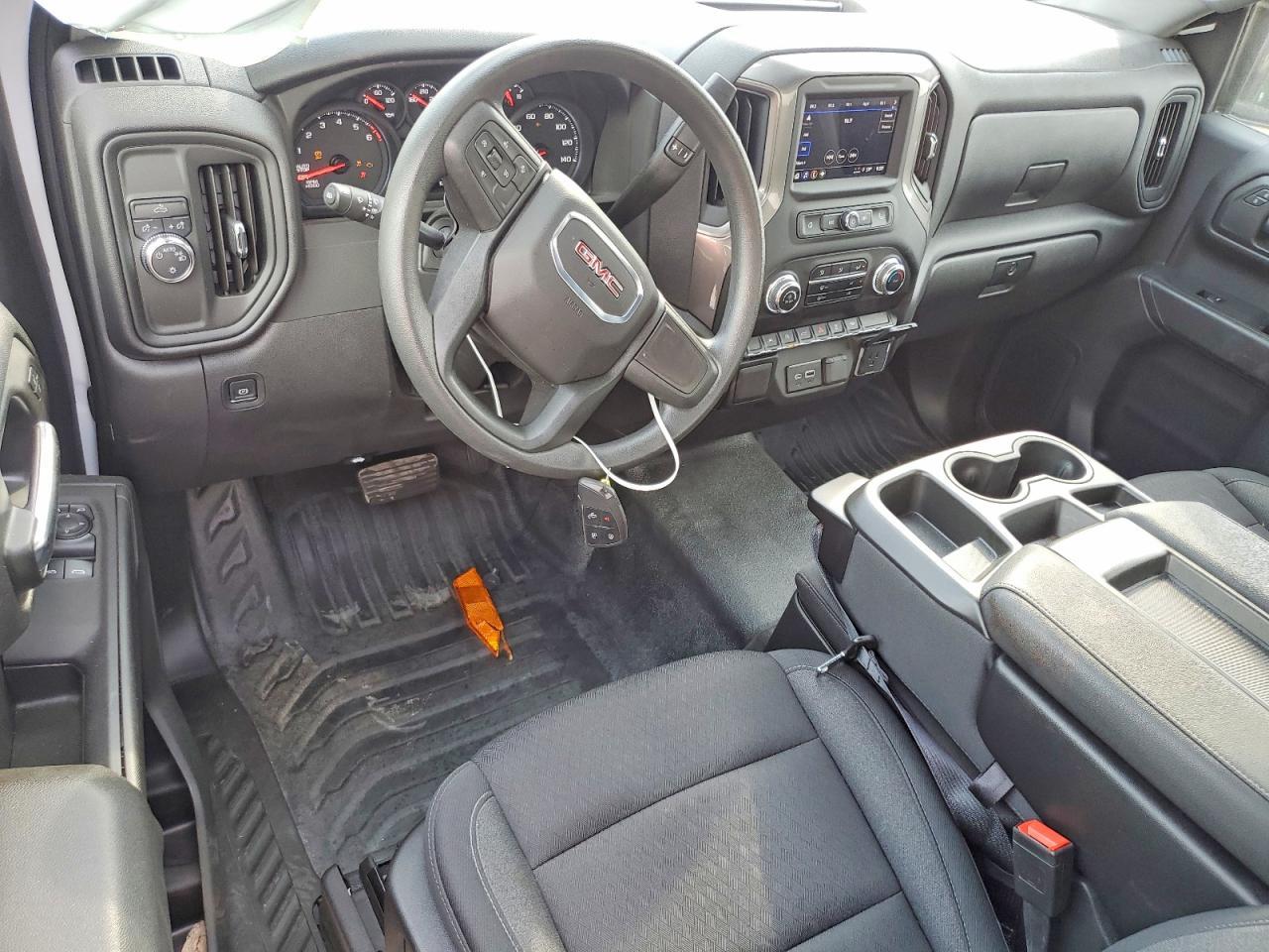 2025 GMC Sierra C1500