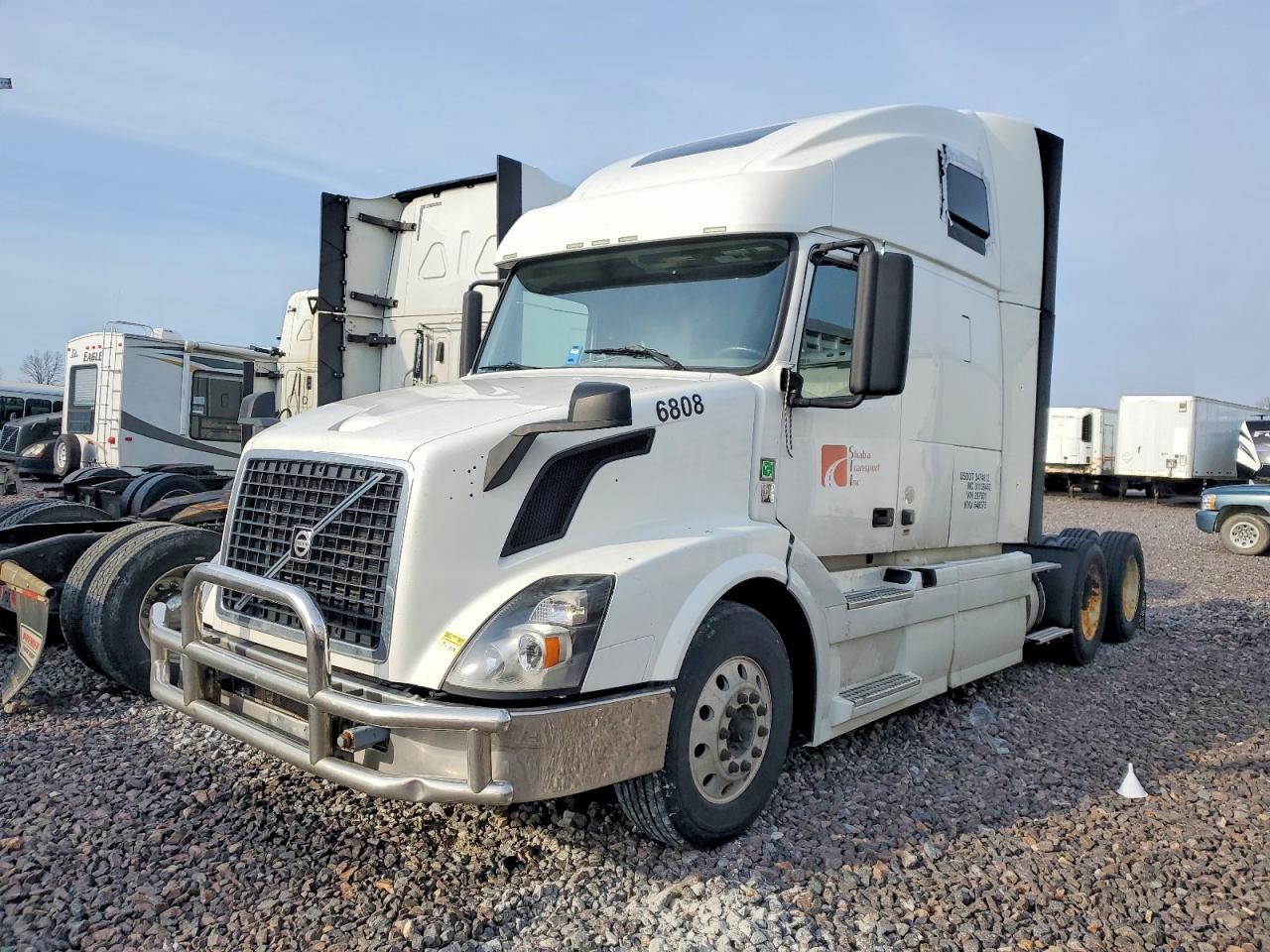 2011 Volvo VN VNL