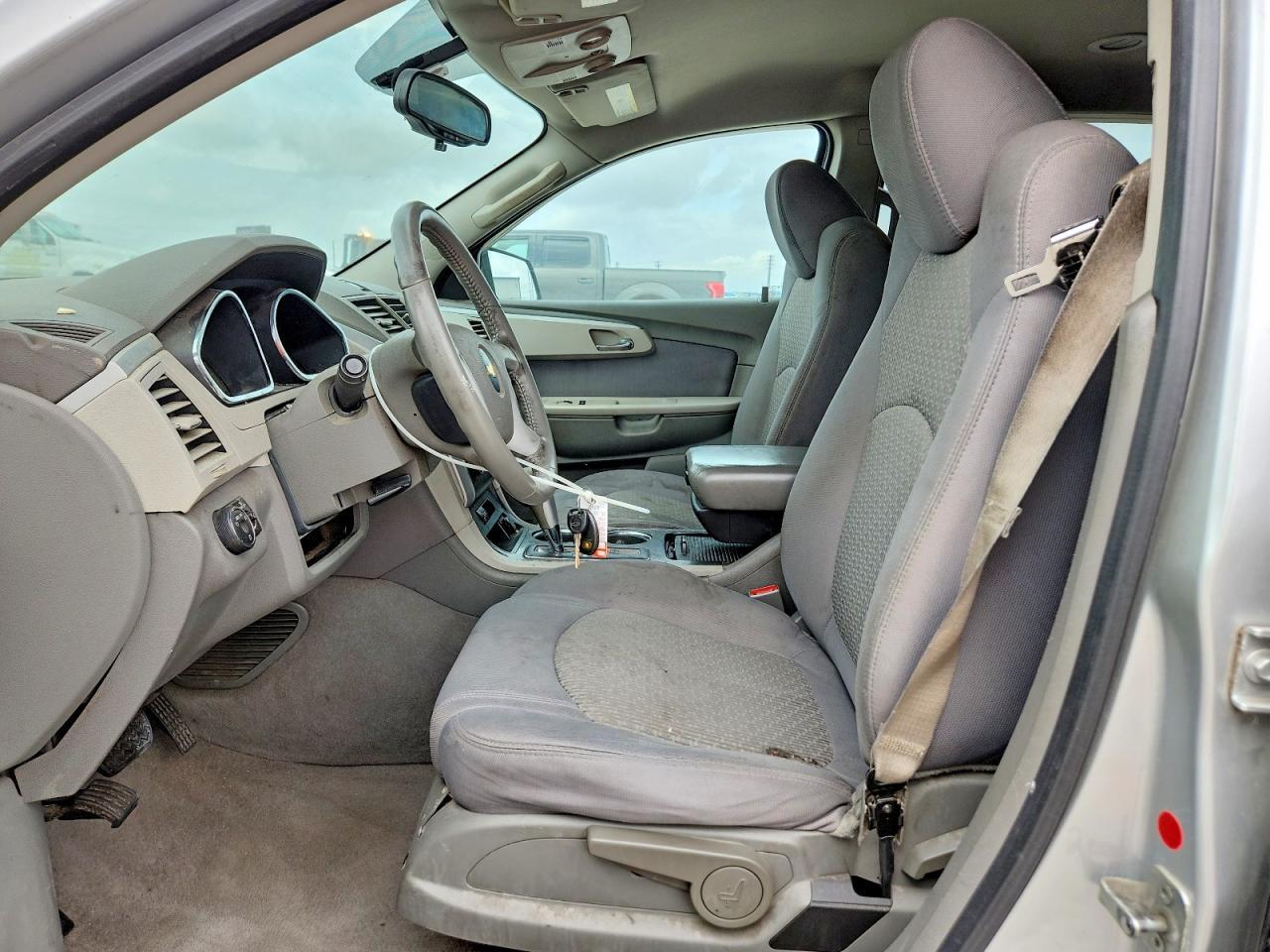 2011 Chevrolet Traverse ls