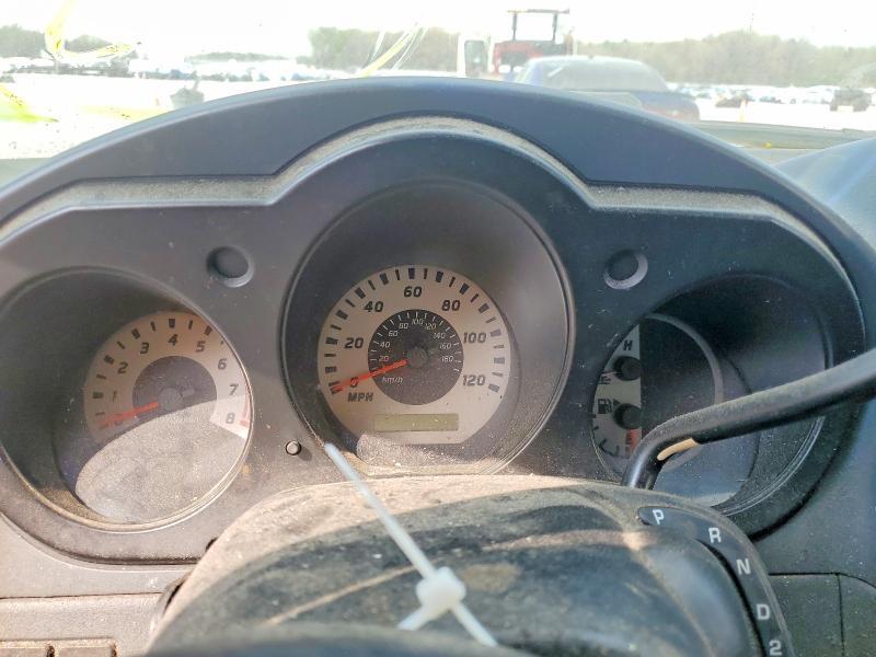 2004 Nissan Frontier Standard