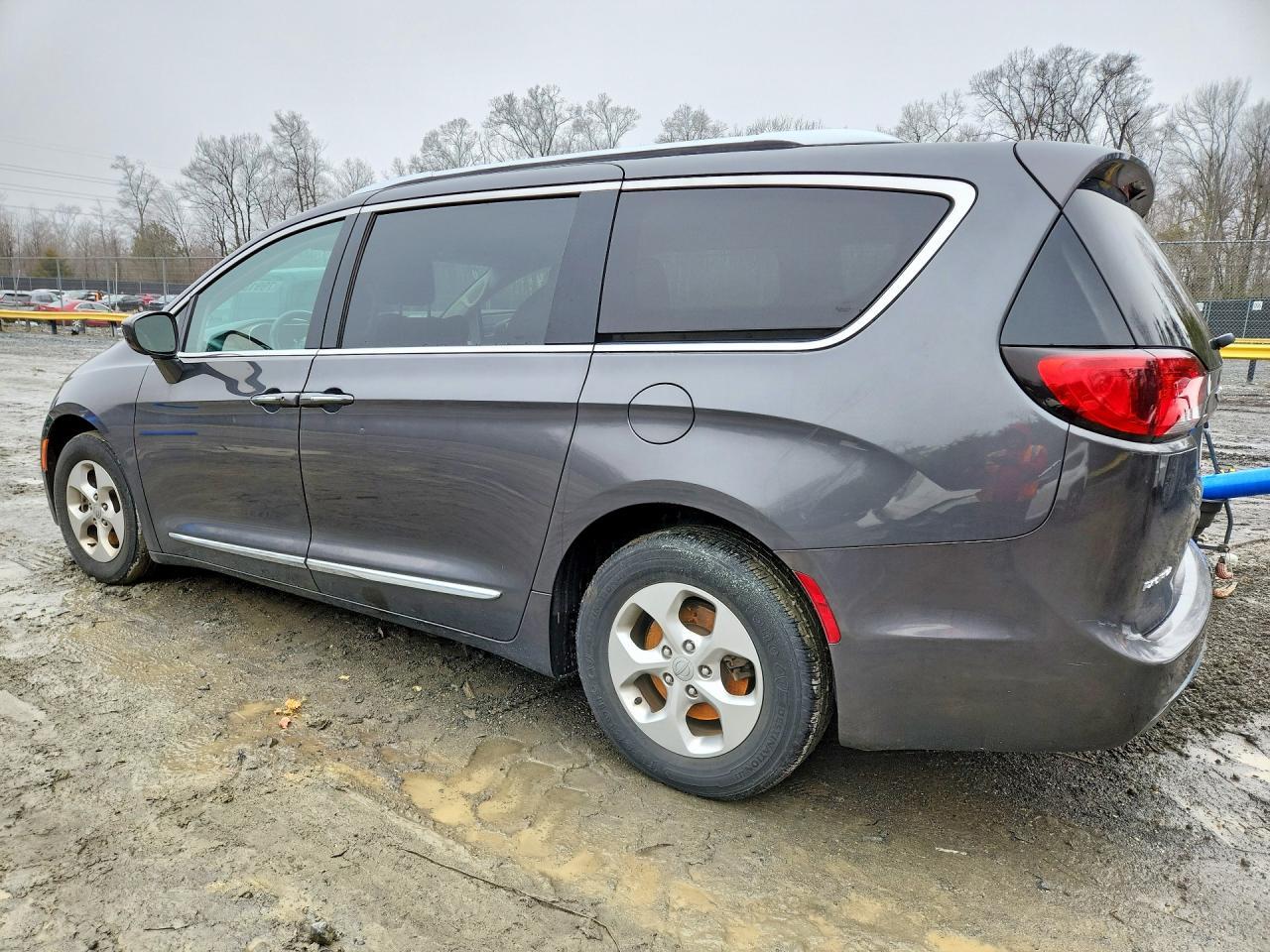 2017 Chrysler Pacifica Touring l Plus