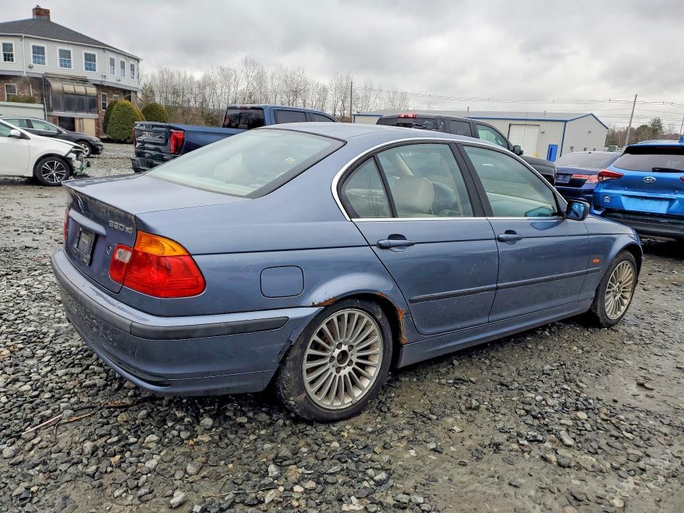 2001 BMW 330 i
