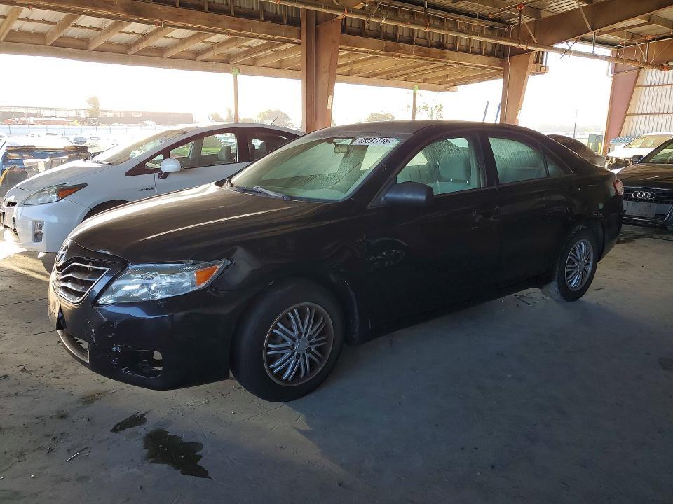2011 Toyota Camry le