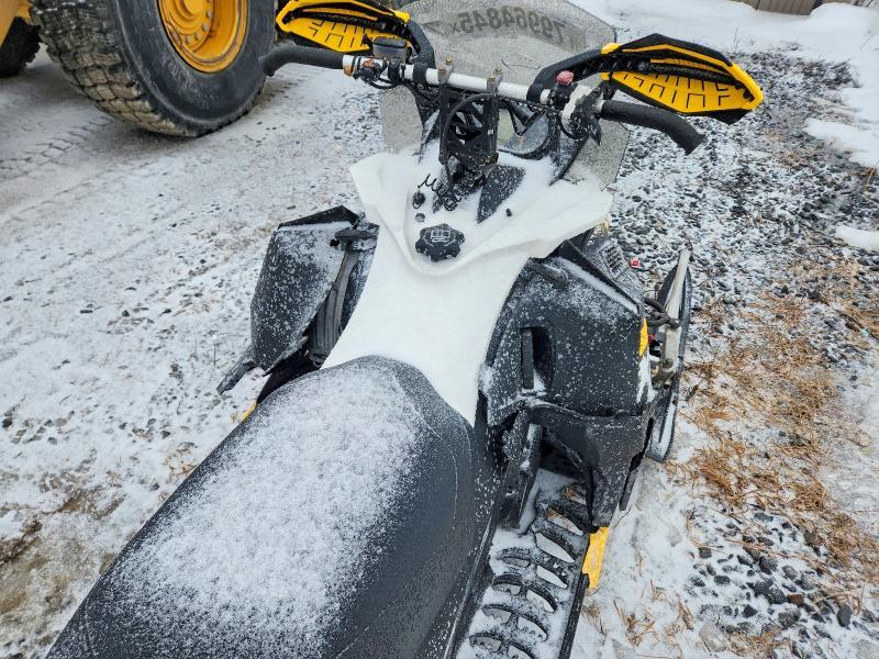 2011 Skidoo Mxz 800r