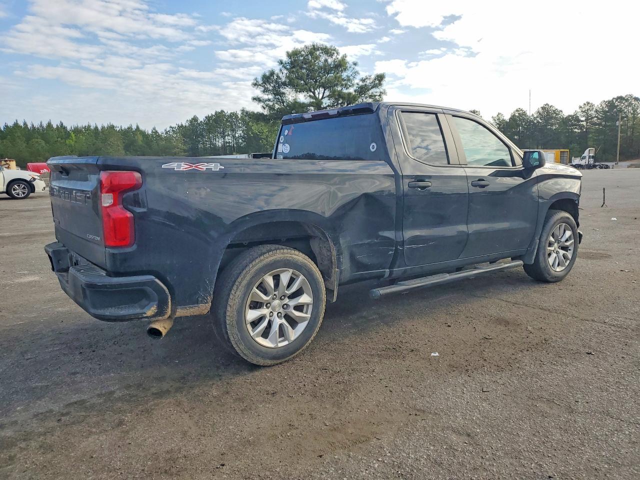 2019 Chevrolet Silverado K1500 Custom