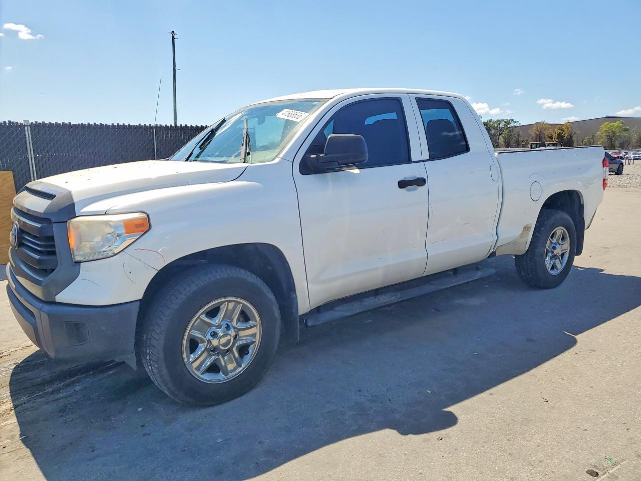 2015 Toyota Tundra SR