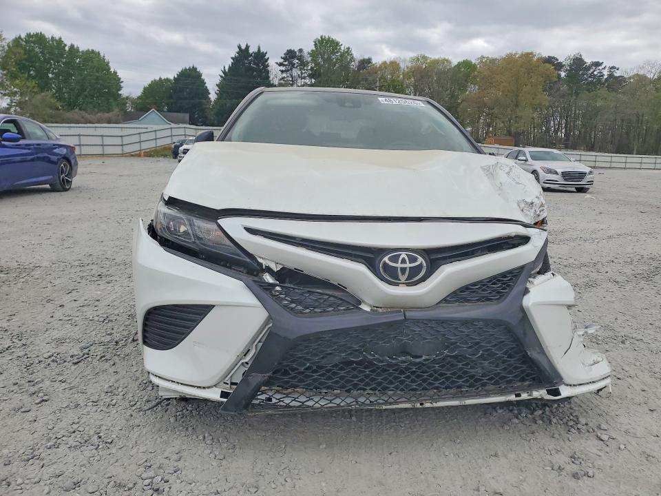 2021 Toyota Camry trd