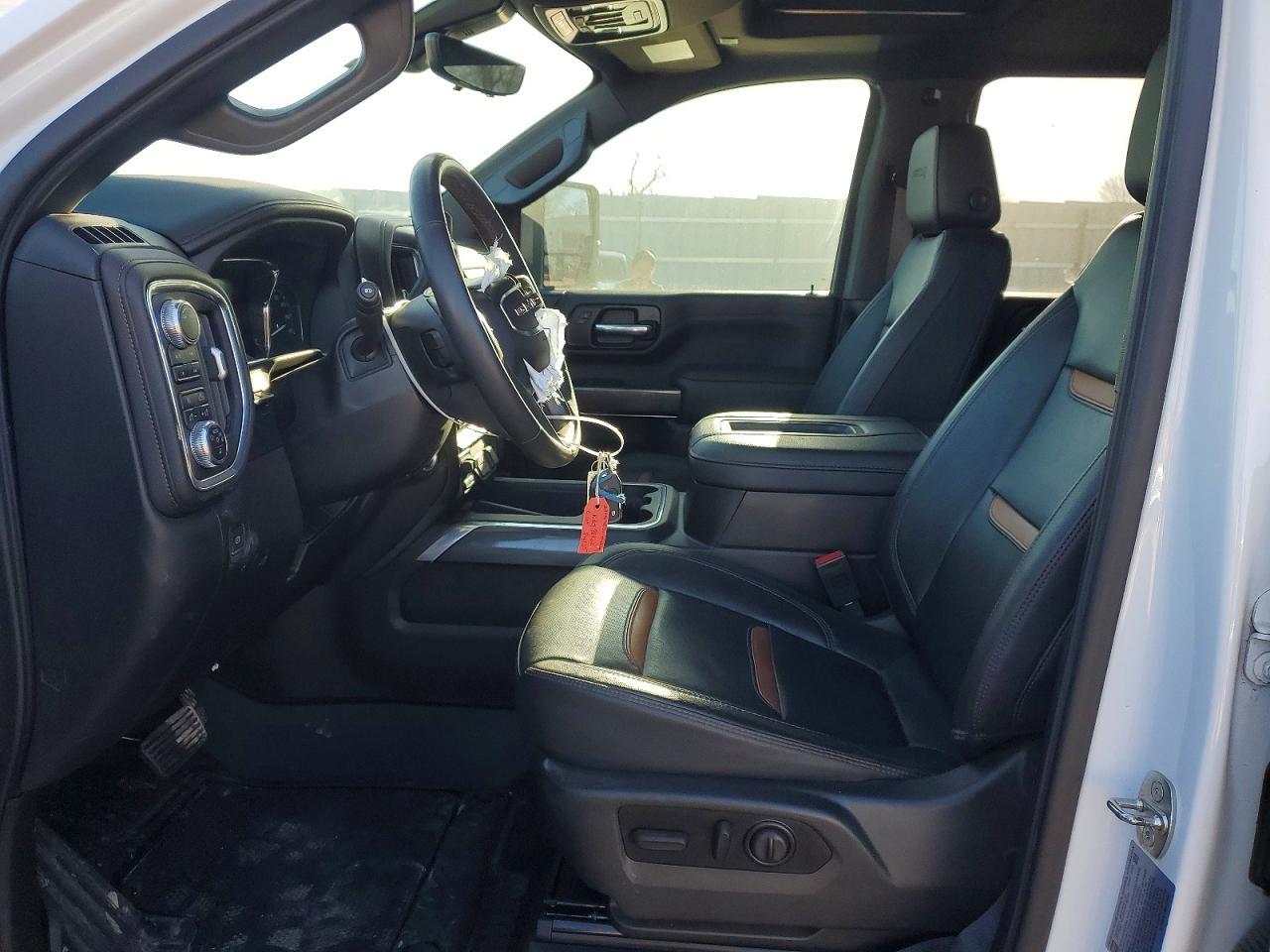 2022 GMC Sierra K2500 AT4