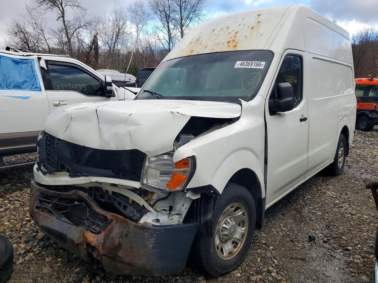 2018 Niss NV 2500 S