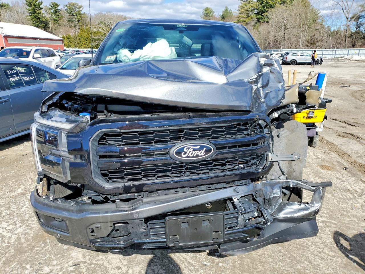 2025 Ford F150 Lariat